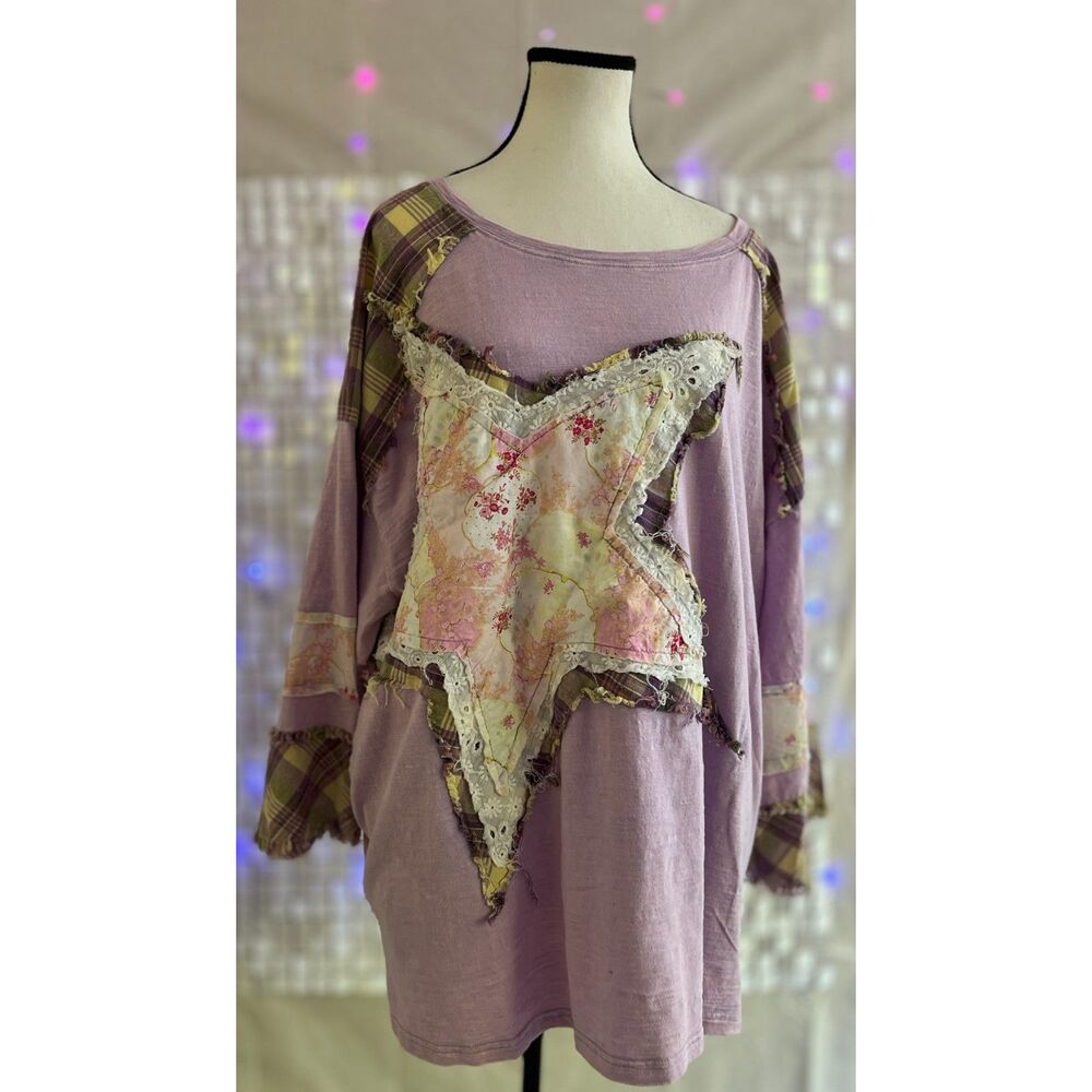 NWT BlueVelvet Mixed Print Patchwork Oversized Knit Top. Size XL.